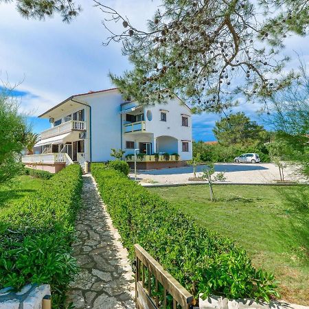 Apartments In House Liveric, In Vir At The Beach Exterior foto